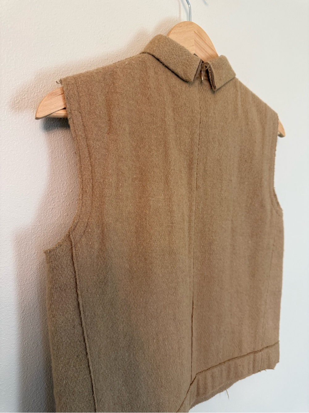 Frances Valentine Collette Camel Wool Sleeveless Shell Top Small - Picture 6 of 9